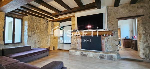 Vous avez besoin d'espace!! Cette maison est faite pour vous