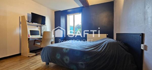 Vous avez besoin d'espace!! Cette maison est faite pour vous