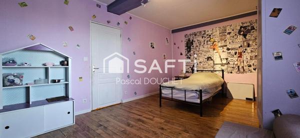 Vous avez besoin d'espace!! Cette maison est faite pour vous