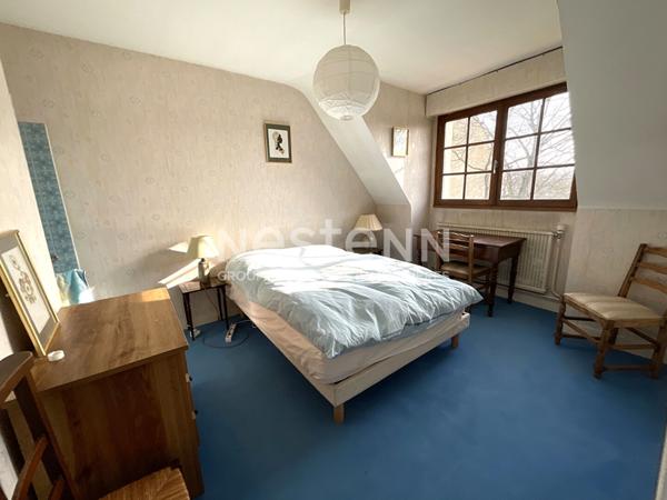 Maison familiale de10 pièces à 5 min de la gare à Houilles