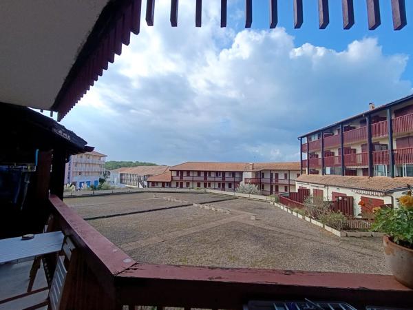 Appartement 3 pièces + terrasse + vaste garage