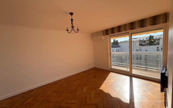 Appartement à louer    2 pièces • 52,45 m2 Lyon 6