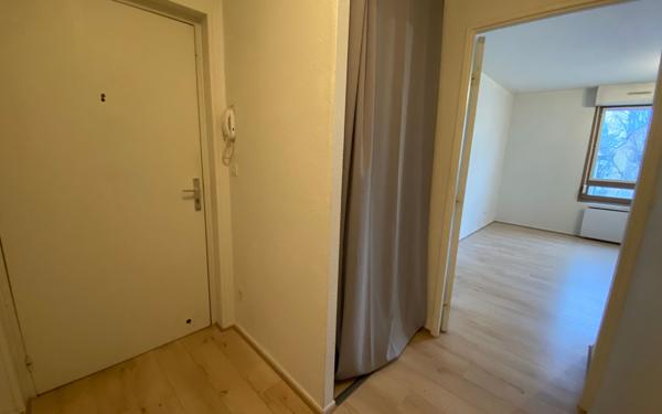 Appartement à louer    1 pièce • 32,93 m2 Metz