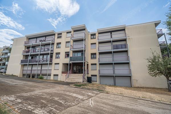 Appartement
         3 pièces
        - 67 m² Exclusivité 99 900 € *