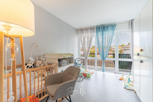 Appartement
         3 pièces
        - 67 m² Exclusivité 99 900 € *