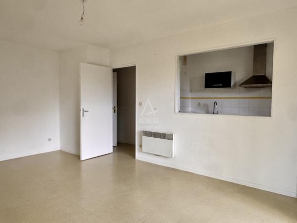 ANGOULEME, Appartement F2 de 48 m² avec place de parking