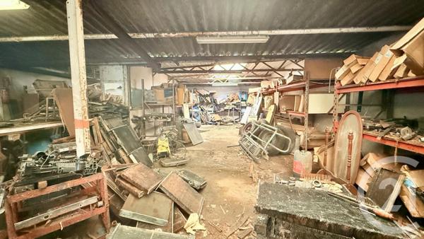 à vendre  210,42 m2 MONTFERMEIL - 93