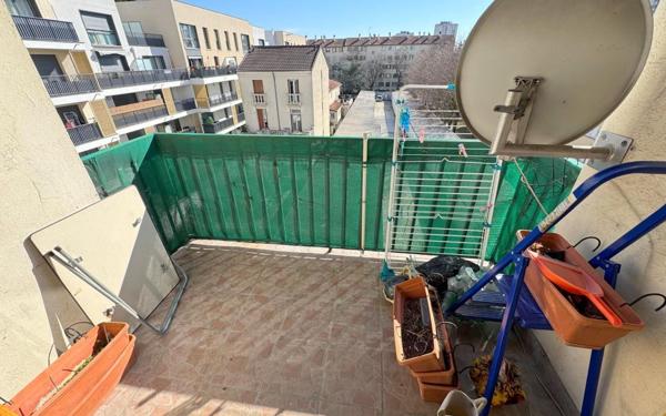 Appartement à vendre    3 pièces •  Drancy