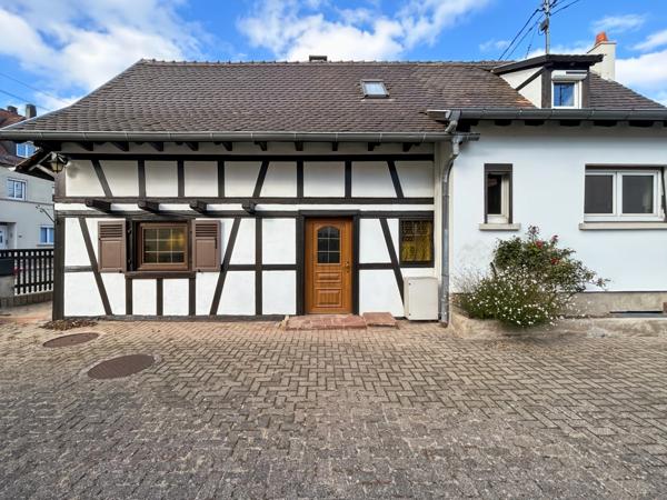 67400 Illkirch-Graffenstaden – MAISON ALSACIENNE À COLOMBAGES – 5 PIÈCES – 3 CHAMBRES – 119 M² – SANS JARDIN