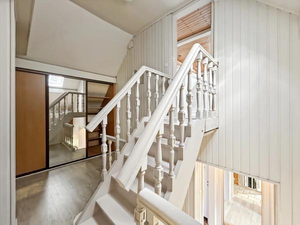 67400 Illkirch-Graffenstaden – MAISON ALSACIENNE À COLOMBAGES – 5 PIÈCES – 3 CHAMBRES – 119 M² – SANS JARDIN