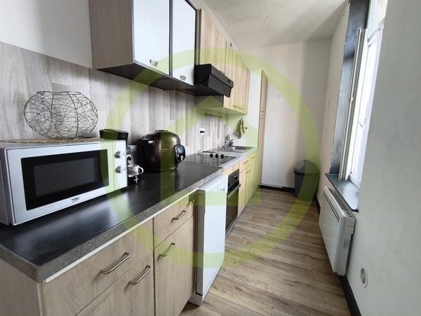 Immeuble à FOURMIES (59610)