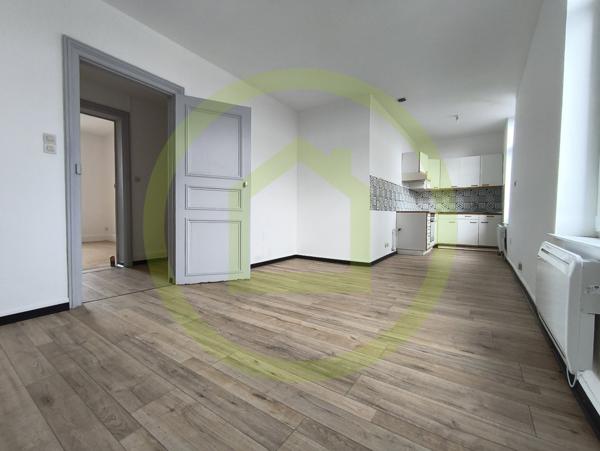 Immeuble à FOURMIES (59610)