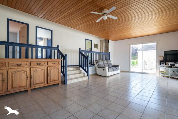 Maison à vendre 249 000 € Meschers-sur-Gironde 4 p 100 m² DPE C