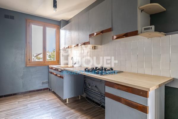 Appartement Champigny Sur Marne 4 pièces 72.51 m2 , parking , cave