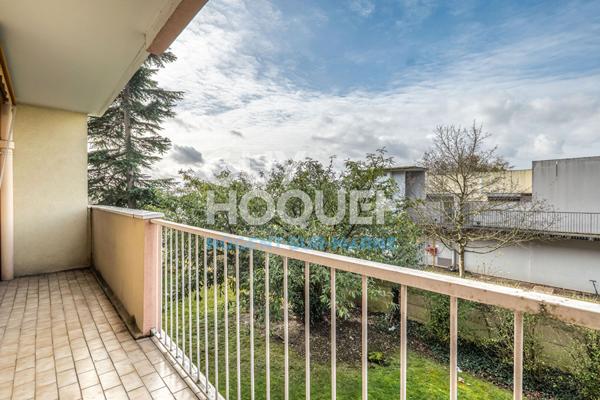 Appartement Champigny Sur Marne 4 pièces 72.51 m2 , parking , cave