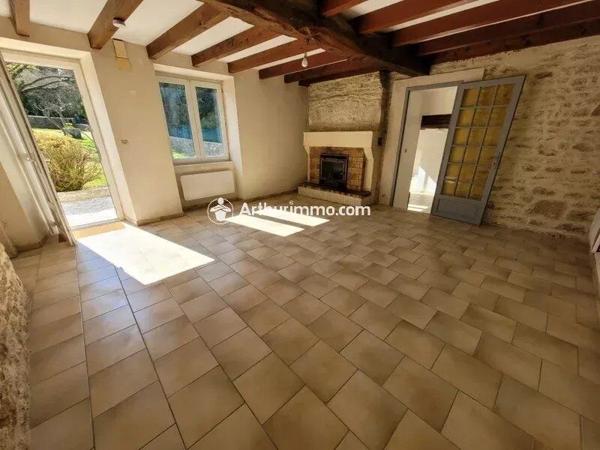 Location Maison 6 pièces 130 m2 à Loulay