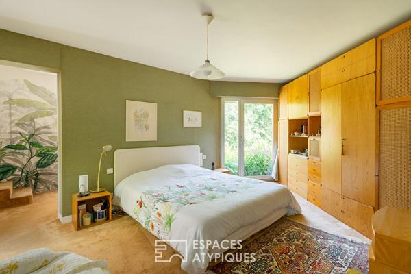 Maison d’architecte avec piscine au coeur du Bois du Vincin