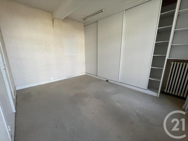 Immeuble à vendre  380 m2 ARGENTAN - 61