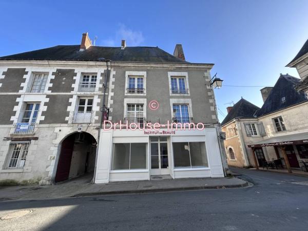Immeuble à vendre 8 pièces de 250 m²