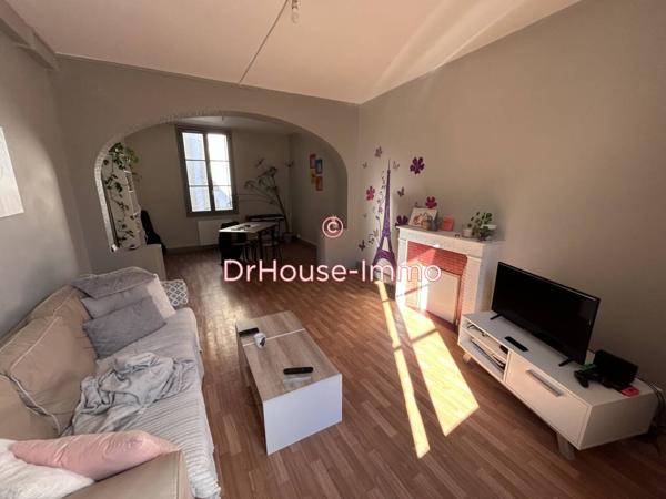 Immeuble à vendre 8 pièces de 250 m²