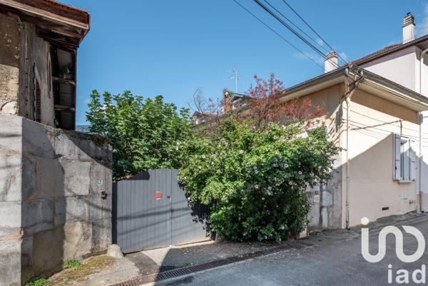 Maison à vendre 5 pièces 110 m² Saint-Égrève
