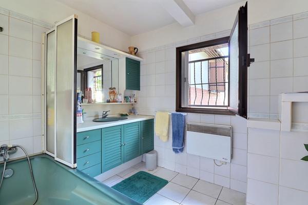 Maison Saint Leu La Foret 5 pièce(s) 130 m2+ GARAGE