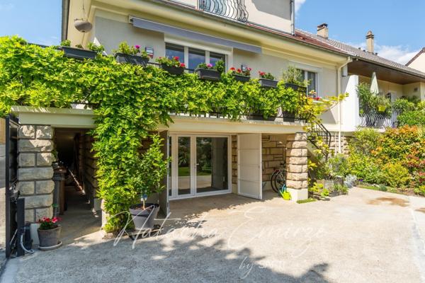 Chatou Bords de Seine, RER 20' à pied, maison 4 chambres entièrement rénovée