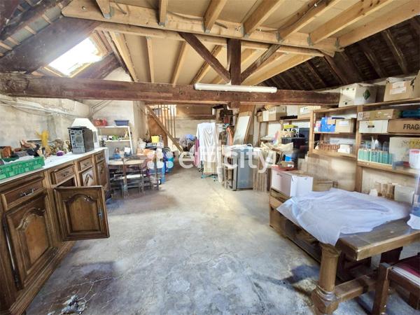 Immeuble 8 pièces - 260 m²