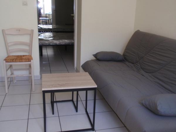 APPARTEMENT T1 bis avec meubles