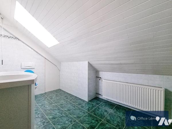 PRÉVESSIN-MOËNS maison individuelle de type 6 de 193 m² , terrain de 1255 m²