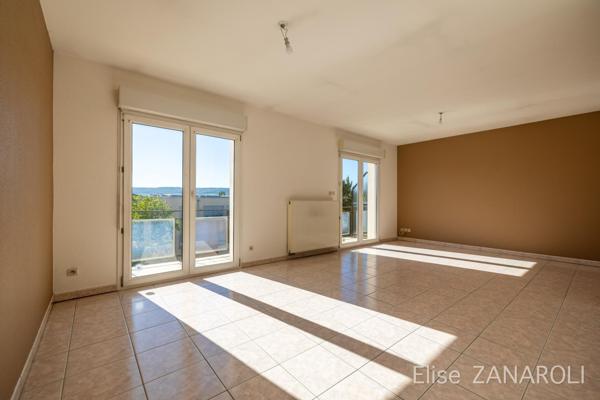 Beau 2 pièces avec balcon et box en sous-sol à Hettange-Grande!