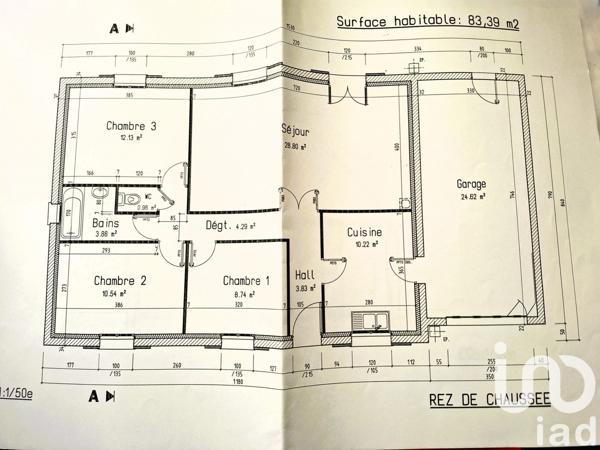 Maison 4 pièces de 84 m² à CARENTAN (50500)