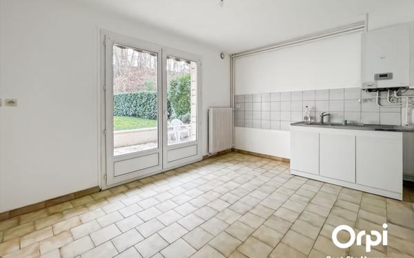 Maison à vendre    4 pièces •  Fleurines