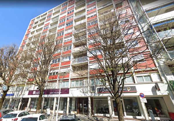 GARAGE PROCHE GARE CHAMBERY  Chambéry (73000)