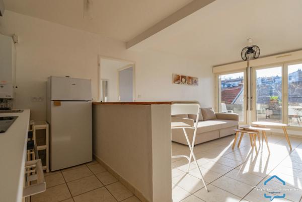 Dpt Côte d'Or (21), à louer DIJON appartement T2 meublé de 38,51 m² - parking
