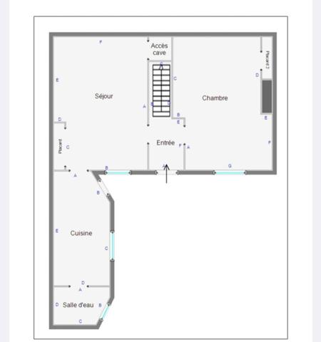 Maison de ville avec cour au cœur de Tours et potentiel intérieur !