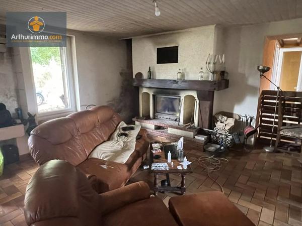 Vente                                                      Maison
                        
                     5 pièces                      107 m2                     à Marmande