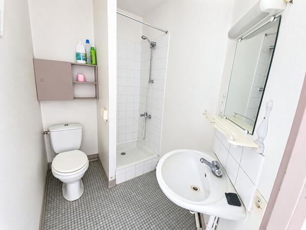 Appartement Mont De Marsan T1 bis avec balcon 25,50 m2