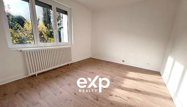 Maison de ville au calme rénovée