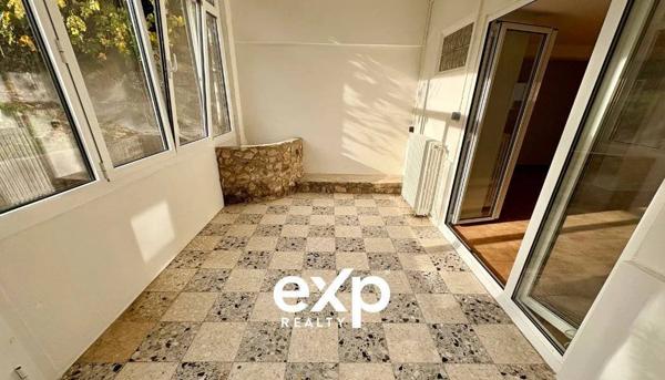 Maison de ville au calme rénovée