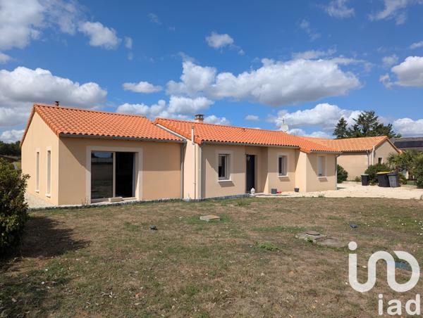 Maison à vendre 6 pièces 150 m² Luzay