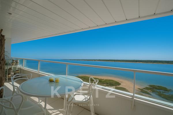 APPARTEMENT 1ÈRE LIGNE – VUE PANORAMIQUE SUR LE BASSIN D’ARCACHON