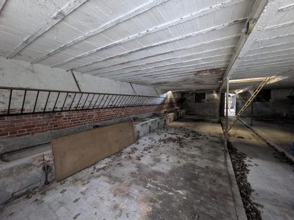 Hangar constructible ou de stockage