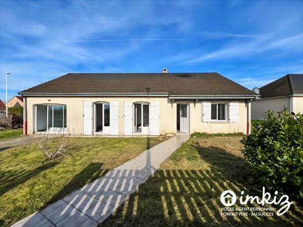 Maison 6 pièces de 119m² rénovée avec jardin.