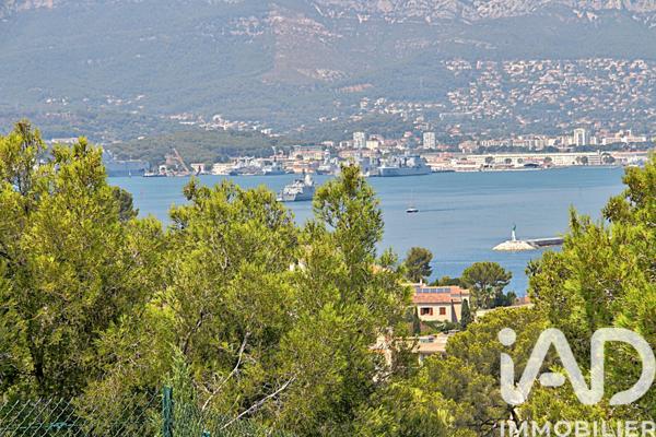 Appartement à vendre 5 pièces 129 m² Saint-Mandrier-sur-Mer