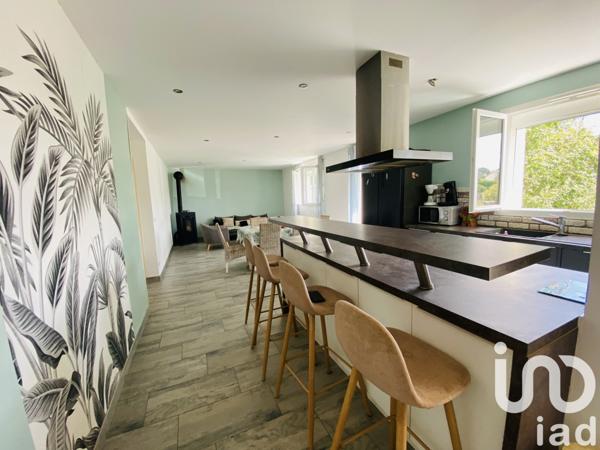 House for sale 6 rooms 110 m² Saint-Lubin-des-Joncherets