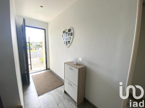 House for sale 6 rooms 110 m² Saint-Lubin-des-Joncherets