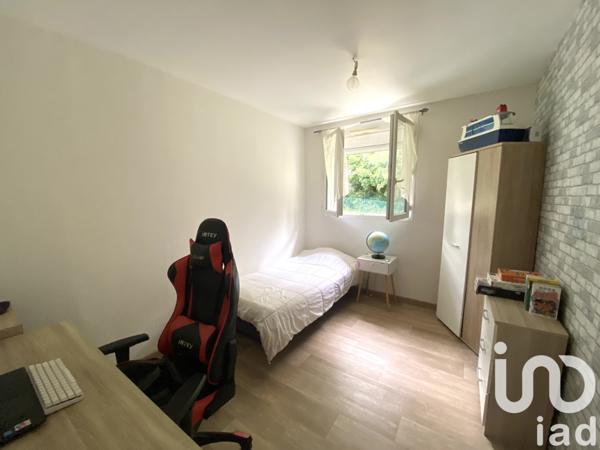 House for sale 6 rooms 110 m² Saint-Lubin-des-Joncherets