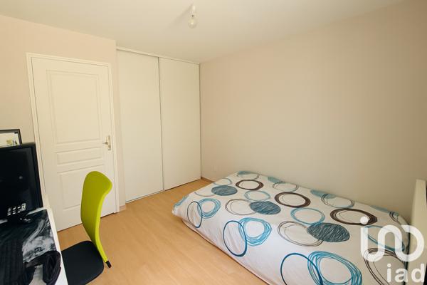 House for sale 6 rooms 110 m² Saint-Lubin-des-Joncherets