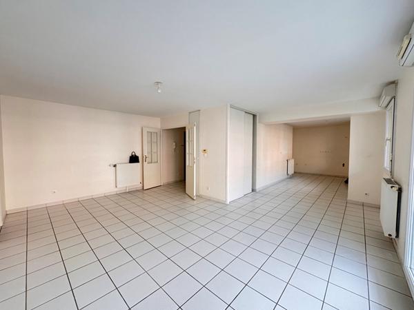 LES ORMEAUX - APPARTEMENT F3 DE 75M2 AVEC BALCON ET PARKING